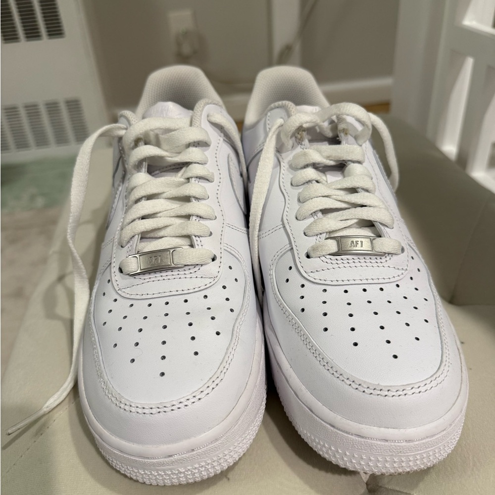 Nike White Air Force 1 NYC Sneakers Men’s sz 8 - Picture 6 of 7